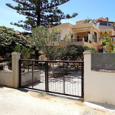 Apartment By The Sea Kato Daratso Exterior foto